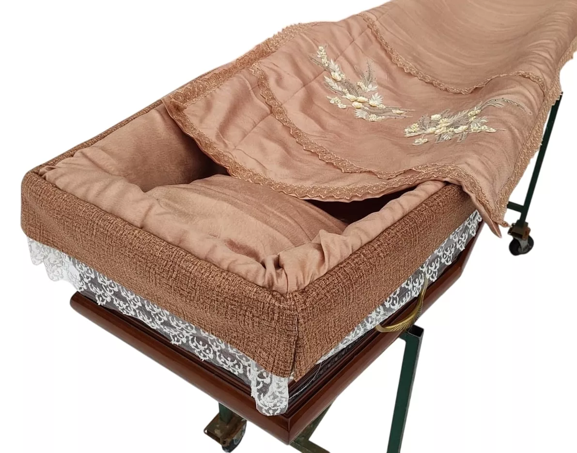 Комплект "Шелтон" без цветов (постель + наволочка + покрывало)